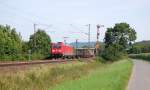 185 352-2 mit einem Containerzug am 18.08.2012 bei Emmerthal