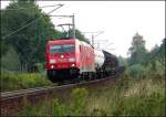 185 246-6 mit einem Gterzug unterwegs zum Rostocker Seehafen.