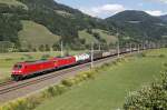 185 344 + 185 223 ziehen am 16.08.2013 einen Güterzug bei Rottenmann durchs Paltental.