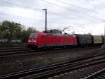 185 240-9 mit gemischten Gterzug am 07.11.13 in Hanau Hbf von Gleis 7 aus fotografiert