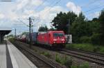 185 284-7 mit ein KLV-Sattelaufliegerzug bei Langwied Richtung München, 04.07.2013