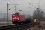 185 081 DB Schenker mit Stahlzug am 11.01.2014 in Gundelsdorf Richtung Kronach.