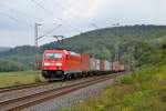 185 240-9 mit einem Containerzug am 12.09.2013 bei Salzderhelden