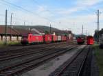 185 265-6 zieht am 07. Juni 2014 einen Containerzug durch Kronach in Richtung Saalfeld.