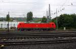 185 210-2 DB rangiert in Aachen-West. Aufgenommen vom Bahnsteig in Aachen-West bei Regenwetter am Nachmittag vom 28.6.2014.