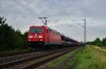 185 257-3 mit einen Autozug nach Norden unterwegs am 16.07.14 hinter Thüngersheim.