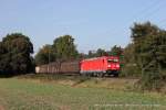 185 224-3 (DB Schenker) mit einem Güterzug in Ratingen Lintorf, 4. Oktober 2014