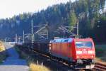 185 182-3 DB Schenker bei Steinbach am 24.10.2014.