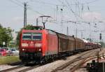 185 084 mit Gterzug Richtung Basel am 13.05.2011 in Bad Krozingen