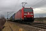 Am 03.01.2014 bespannte die Mannheimer 185 195-5 eine Containerzug, als sie auf dem Weg nach Weil am Rhein war.