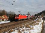 Die 185 172 mit einem Autozug am 01.02.2015 unterwegs bei Seestetten.