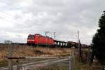 185 016 mit Gterzug bei Hattenhofen (11.01.2007)