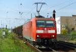 185 064 mit CFN 63746 (Frankfurt Ost–Ingolstadt) am 13.04.2007 in Heppenheim (Bergstrae), aufgenommen vom nrdlichen Bahnsteigende