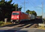Bei Herrather Linde kommt die 185 392-8 mit einem Güterzug gen Aachen gefahren.