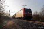 Der EZ 51614 mit der 185 051 bei Morgensonnenlicht in Plauen.