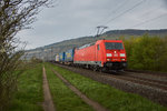185 273-0 ist am 12.04.16 mit einen Aufliegerzug in Richtung Nürnberg unterwegs gesehen bei Thüngersheim.