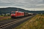 185 015-5 ist hier mit einen gemischten Güterzug am 09.08.16 bei Harrbach zu sehen.