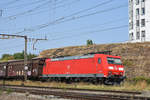 DB Lok 185 086-6 durchfährt den Bahnhof Pratteln. Die Aufnahme stammt vom 28.08.2018.