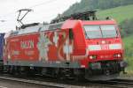 DB RAILION 185 142, mit Edelweiss und Werbung 'unterwegs in der Schweiz'  mit Gterzug auf der Fahrt von Basel in Richtung Brugg/AG.