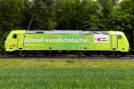 185 664 Klimafreundlicher Macher hält direkt vor mir am roten Signal. Das kommt nicht oft vor an dieser Stelle und ich Hatte 5 Minuten Zeit für verschieden Motive der grünen Sonderbemalung.
7 Mai 2026 bei Eglharting