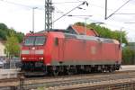 185 015-5 passiert Amstetten Bhf auf ihrer Leerfahrt nach Kornwestheim Rbf. Aufgenommen am 20.05.08 .