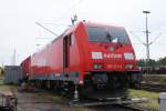 185 213-6 steht in Seelze Rbf am 09.05.2009