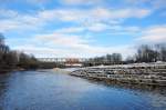 Eine 185 rattert am 03.01.10 ber Braunauer Brcke Richtung Mnchen-Nord