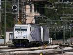 185 663 und 185 662 von Lokomotion kurz vorm Ankuppeln an ihren Zug, im Grenzbahnhof Brenner, den sie richtung Mnchen  bremsen  wird, 02.09.2010