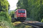 185 222-7 hat einem schweren Gterzug in der Steigung bis zum Gemmenicher Tunnel Schubhilfe geleistet, und kehrt nun solo wieder zurck nach Aachen-West.