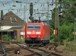 185 176-5 rangiert am 13.07.2012 in Aachen West.
