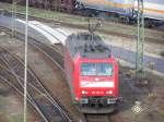 185 152 hat sich die pause erstmal verdient und fhrt am 16.12.06 auf ihren Abstellplatz in Mannheim Rangierbahnhof.