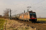 HSL 185 601-2 mit GATX-Kesselzug in Br�hl, Februar 2018.
