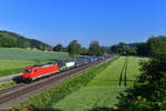 185 631 + 193 722 mit einem leeren Autozug am 13.05.2018 bei Einöd.