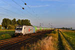 185 697 mit DGS 47194 am 21.08.2018 bei Plattling. 