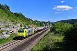 185 534 mit einem Kesselzug am 18.06.2019 bei Hagenacker. 