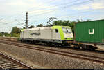 Containerzug mit 185 598-0 der ITL Eisenbahngesellschaft mbH (ITL) durchfährt den Bahnhof Büchen auf Gleis 3 Richtung Hamburg.