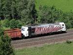 Lokomotion 185 666 bei der Sankt Jodok Kurve - 15-06-2017
