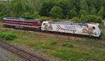 Bahnbetrieb Gera Ludmilla 232 673-4 (9280 1232 673-4 D-GERA) und Rhein Cargo 185 349 ( 9180 6185-349-8 D-RHC ) warten am 15.7.2026 in Gera auf Auftr�ge