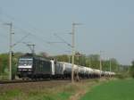 CFL Cargo 185 564-2 mit Lokomotion 139 133 und Kesselwagen bei Brhl in Richtung Sden.