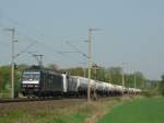 CFL Cargo 185 564-2 mit Lokomotion 139 133 und Kesselwagen bei Brhl in Richtung Sden.