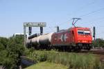 185 606 mit einem Kesselwagenzug in Richtung Harburg am 27.06.2010 in Hamburg Sderelbbrcken.