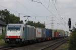 Die Railpool 185 638 (i.E. fr RTB) am 31.8.11 bei der Durchfahrt durch Ratingen-Lintorf.