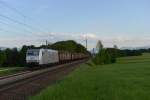 Am Abend des 19.05.2012 kam der TXL-Stahlzug vom Brenner mit 185 537 und wurde bei Hilperting fotographiert.