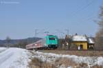 185 617 mit einer S3 von Nrnberg nach Neumarkt am 11.02.2012 am alten bahnwrterhaus bei Plling.