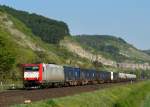 185-CL 005 mit einem Gterzug am 19.04.2012 unterwegs bei Karlstadt.