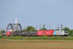 Am 19.Mai 2013 war 185 696 mit dem Novelis-Zug bei Burgstemmen (KBS 350) auf dem Weg nach Gttingen.