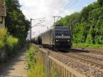 CFL 185 557-6 mit Kesselwagen Richtung Erfurt, am 02.07.2013 in Erfurt Bischleben.