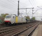 185 637-6 mit ARS-Autozug aus Richtung Seelze kommend. Aufgenommen am 27.04.213 in Hannover-Linden/Fischerhof.