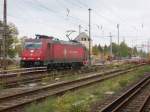 Am 20.10.2013 kam 185 596 mit einem Fiat Autozug nach Stendal.Hier machte sie gerade Kopf und fuhr dann nach Hannover weiter.