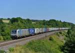 185 717 mit einem Containerzug am 16.07.2013 bei Laaber.